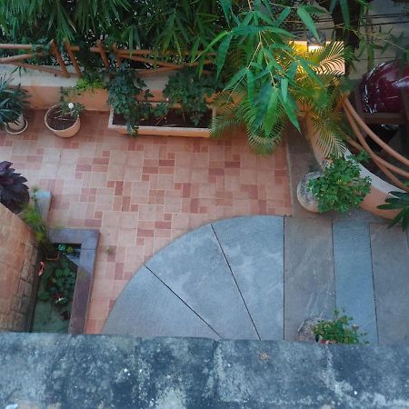 Nomads Nest Hostel Hyderabad Bagian luar foto