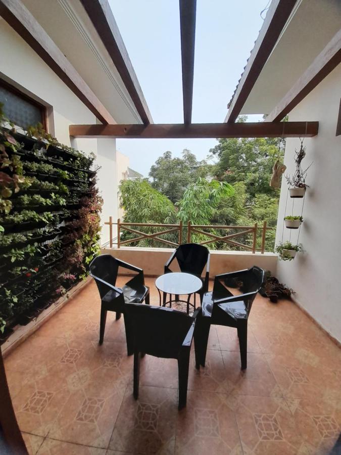Nomads Nest Hostel Hyderabad Bagian luar foto