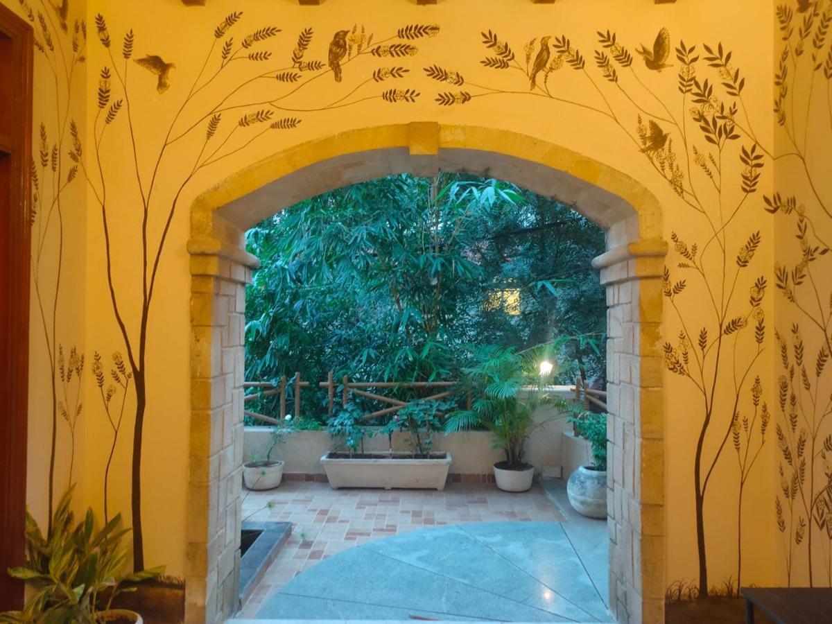 Nomads Nest Hostel Hyderabad Bagian luar foto